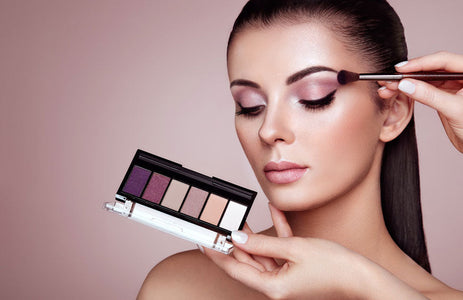 The Art of Perfume: How to Choose the Right Fragrance